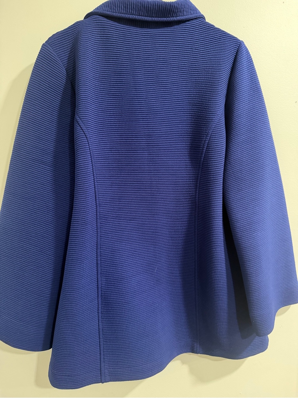 Women’s Cobalt Blue Textured Swing Blazer with Decorative Buttons - Picture 5 of 10